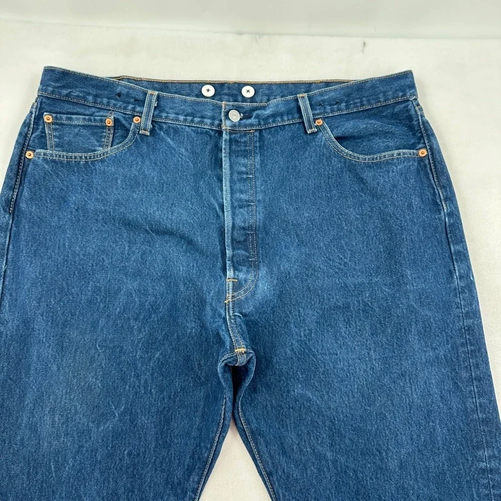 Levi's 501 Jeans  Dark Wash Blue Denim Classic Fit Button Fly Mens W44 L 27.5